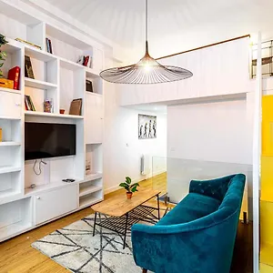Appartement Disponible - - Equipped Souplex - From 1 To 6 Guests
